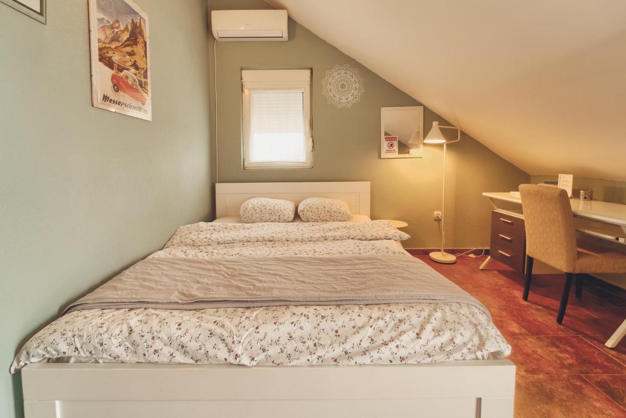 Q Podgorica Beds,Rooms And More 外观 照片