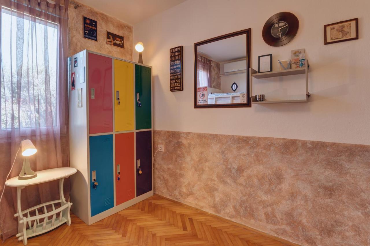 Q Podgorica Beds,Rooms And More 外观 照片