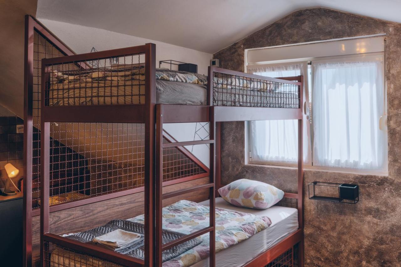 Q Podgorica Beds,Rooms And More 外观 照片